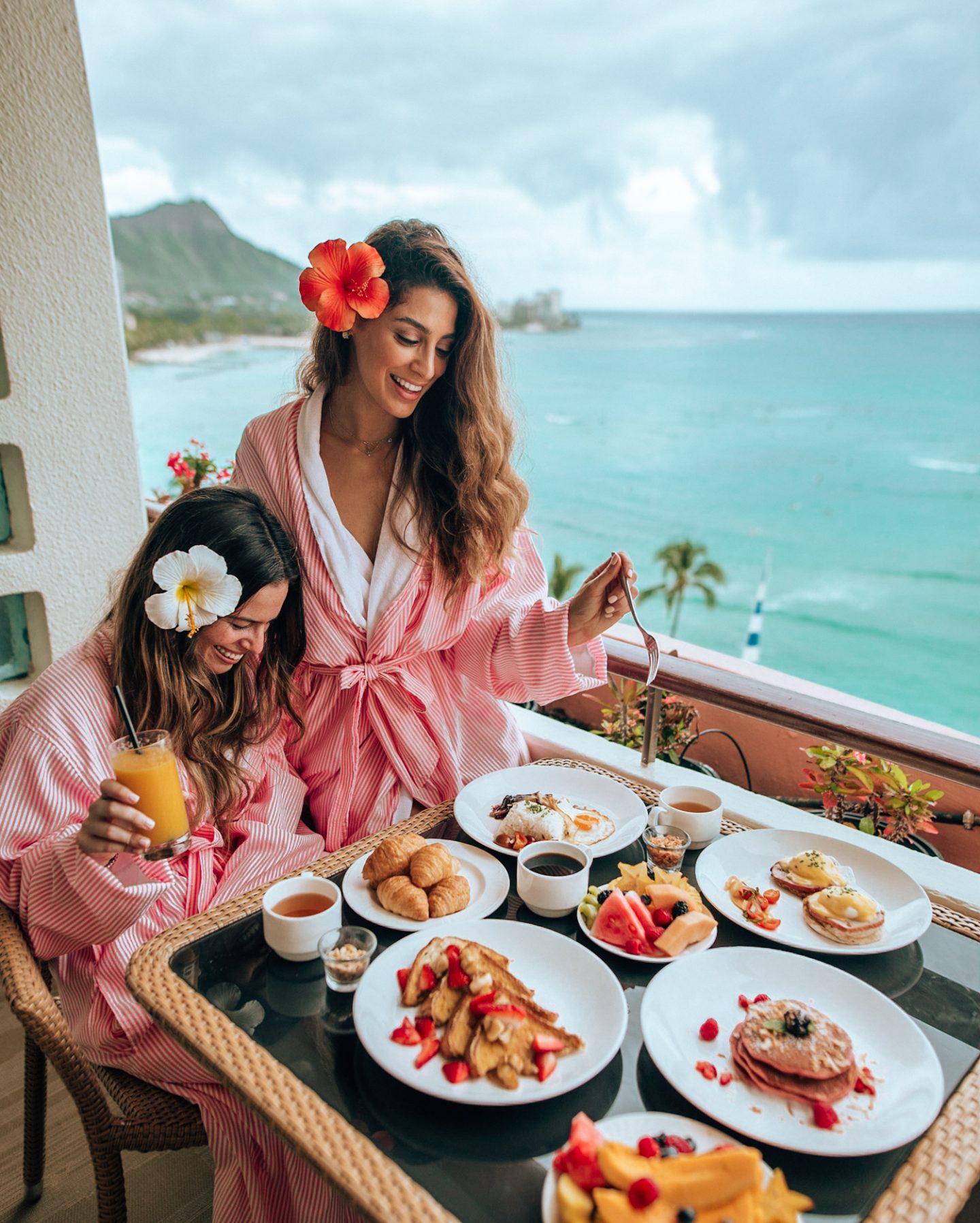 Breakfast on a beach view balcony in Oahu Hawaii