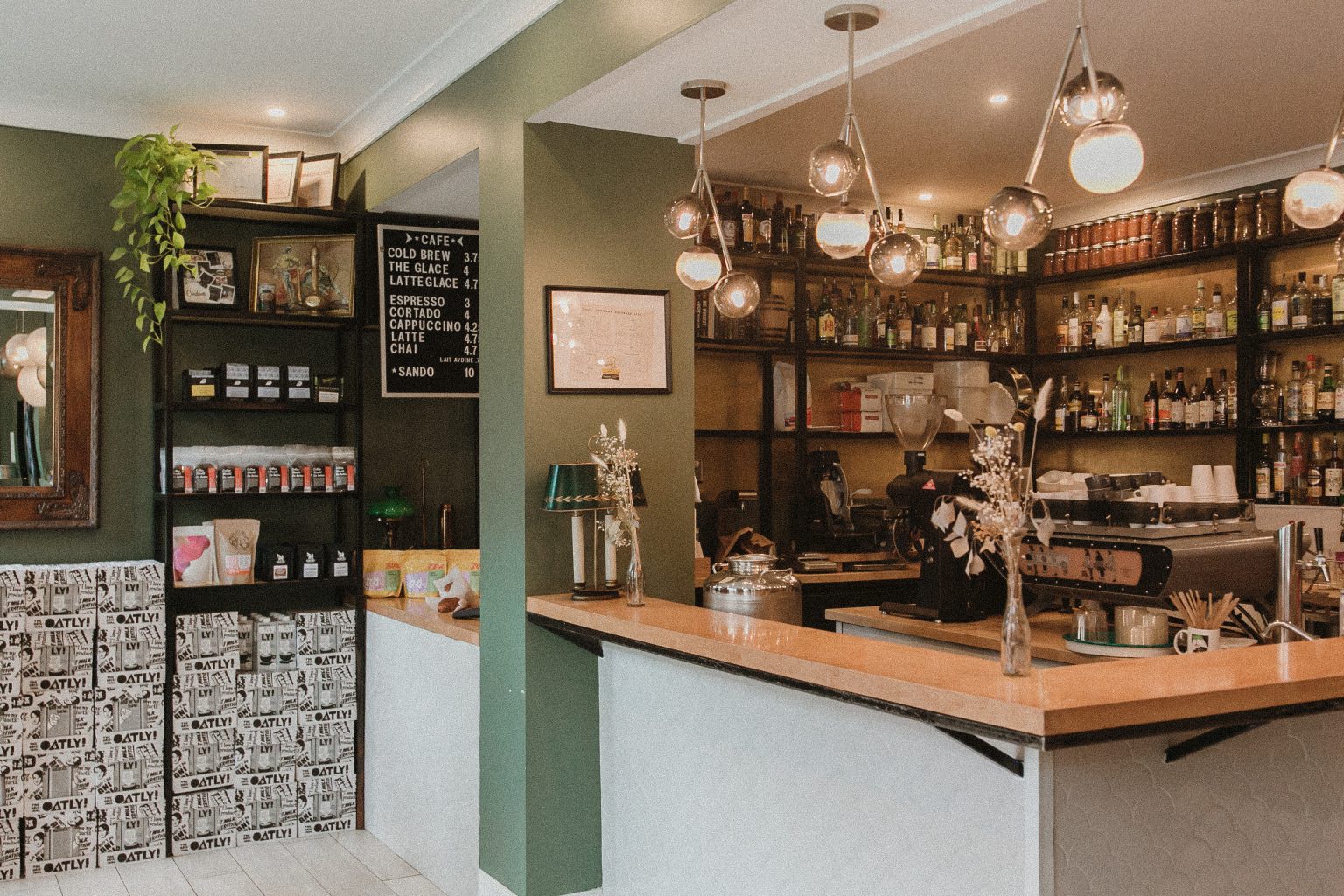 Best cafes in Montreal that will captivate you