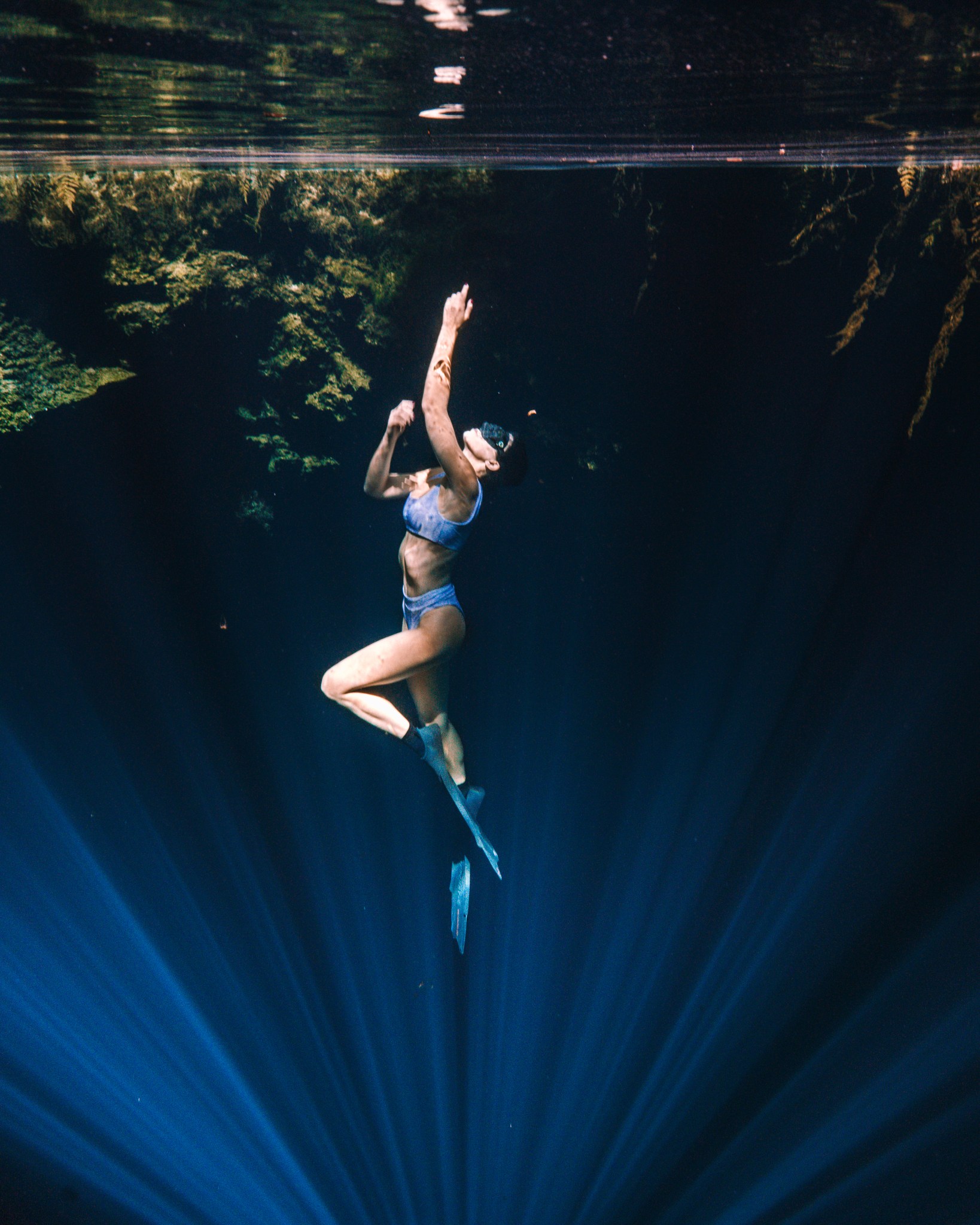 https://lisahomsy.com/wp-content/uploads/2021/04/Best-cenotes-around-Tulum-Maravilla-cenote-4-1638x2048.jpg